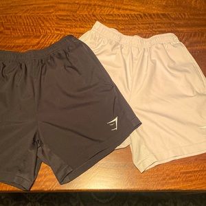 2 pair of men’s shorts 5 inch